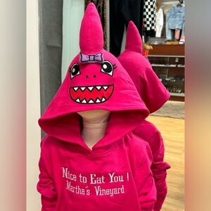 Girls, shark sweatshirt